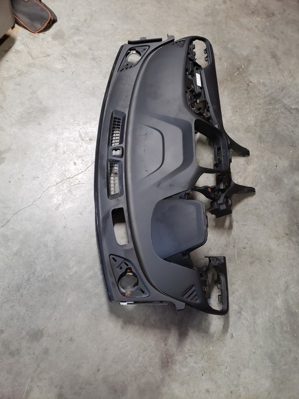 2018-2023 CHEVROLET EQUINOX DASH DASHBOARD INSTRUMENT PANEL BLACK 84315961