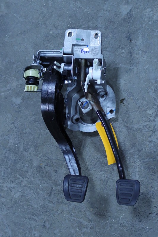 2016-2024 Chevy Camaro SS Manual Transmission Clutch Brake Foot Pedal 16K *USED*