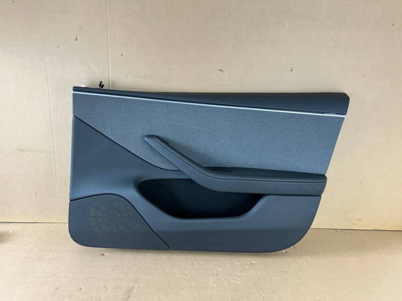 ✅ 2024 Tesla Model 3 Highland oor Panel Front Right 1983176-20-C