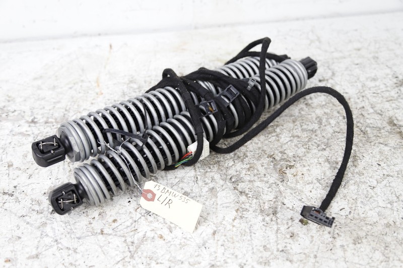 11-16 BMW 528i 535i 550i F10 LEFT & RIGHT REAR TRUNK SHOCK STRUT SET-2 ELECTRIC