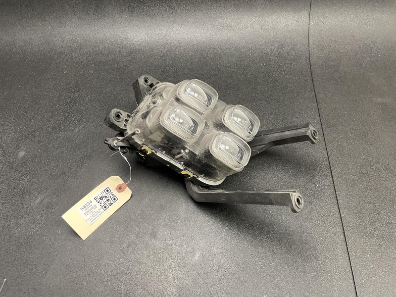 Front Right Fog Light Lamp LED 2018 Kia Sportage 92202-D9100 2017 2019