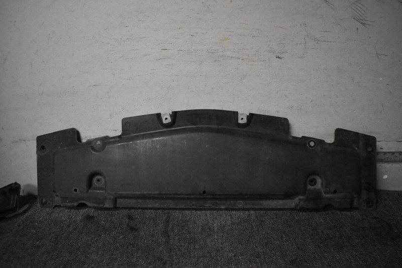 2012-2015 MERCEDES BENZ ML550 FRONT SHIELD FACTORY OEM