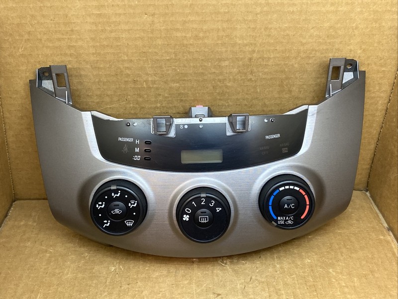 2006-2012 Toyota RAV-4 RAV4 Manual AC Heater Climate Temp Temperature Control