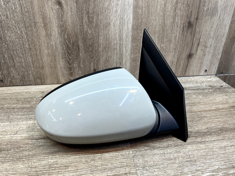 2019-2021 Hyundai Tucson RH MirrorASSY OEM Part# 87620-D3990
