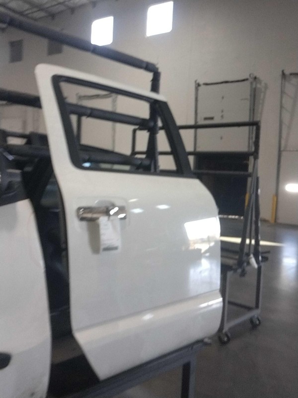 2018 Nissan Titan Right Rear Door White OEM 353832 - 79K Miles