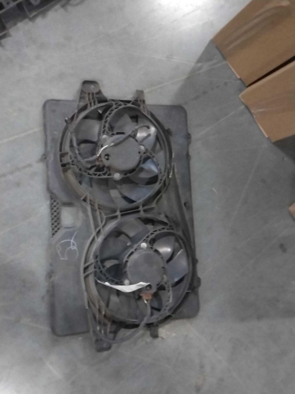2009 Ford Escape Engine Cooling Fan Motor OEM 3.0L 129K Miles White