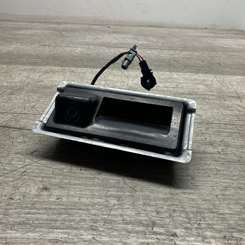 5N0827566 I 08-17 Audi Q5 A4 A5 A6 Trunk Lid Release Handle w/Rear Backup Camera