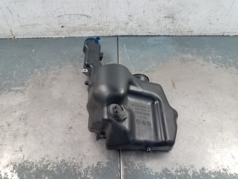 2008 Mercedes AMG C 63 Windshield Washer Reservoir #9566 K2