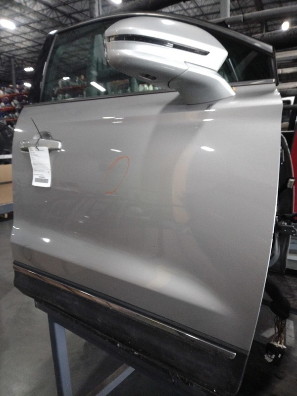 2017 Lincoln MKC Right Door Silver Used Small Dent 54K Miles OEM 137321