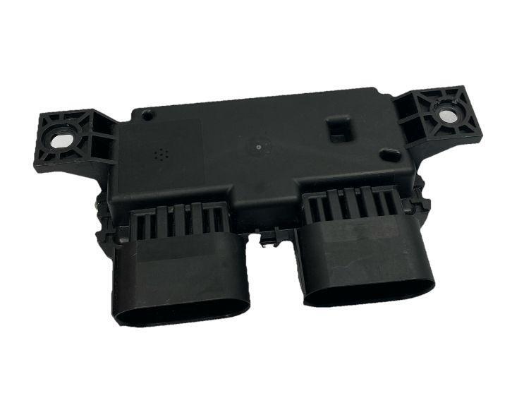 Mercedes CLA250 fuel pump control 20 to 22 module unit 2.0L assy OEM 0009008214