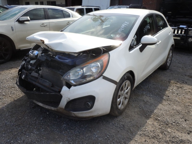 13-15 Kia Rio Automatic Transmission W/O Auto Engine Stop & Start OEM 167K