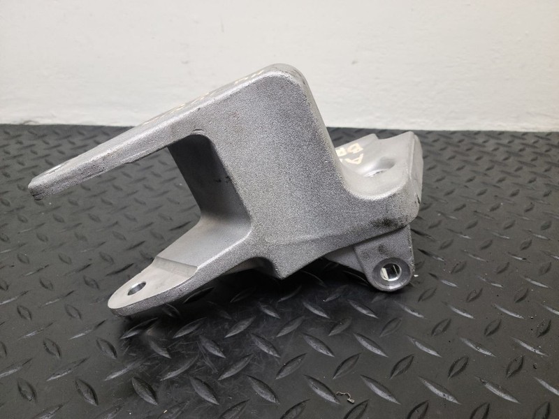 17-19 Hyundai Ioniq Drive Unit Rear Mounting Bracket OEM 21930-G7000