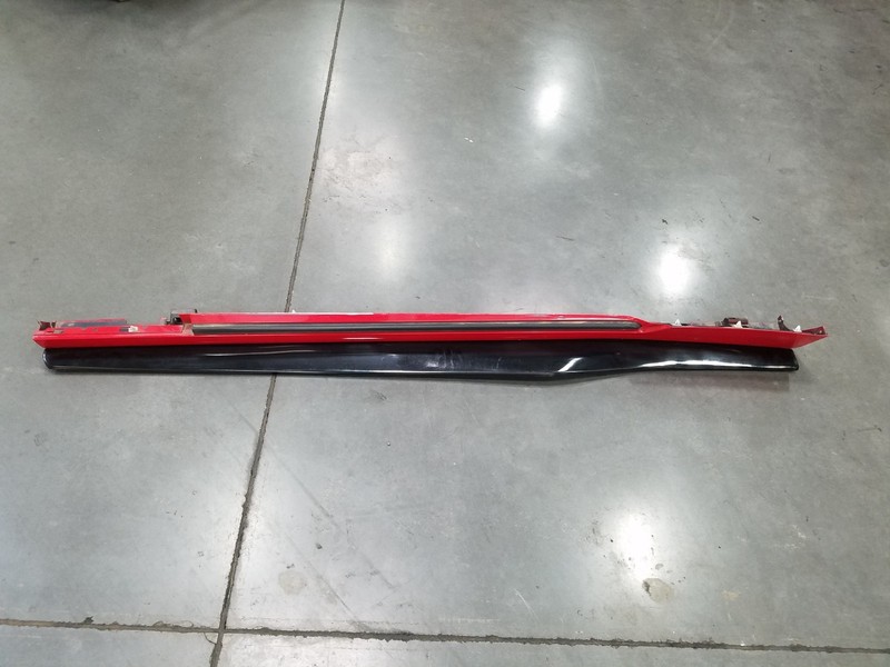 2014 Chevy Camaro SS Left Side Skirt Rocker Panel #2605 B7