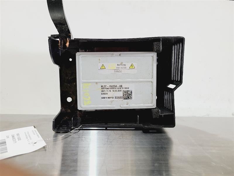 Conv/Invert/Charger Fits 2022 F150 570330