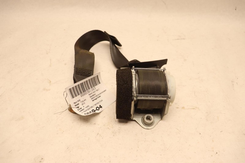2009-2017 VOLKSWAGEN VW TIGUAN REAR LEFT SIDE SEAT BELT OEM