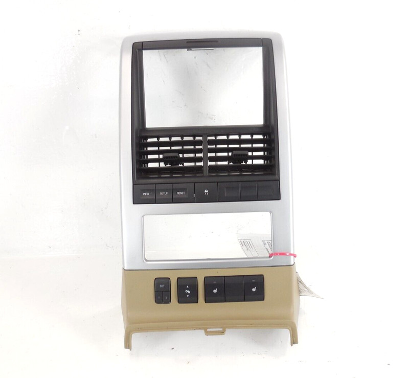 2007 07 Mercury Mountaineer Center Dashboard Radio Trim Surround W/ Vents OEM