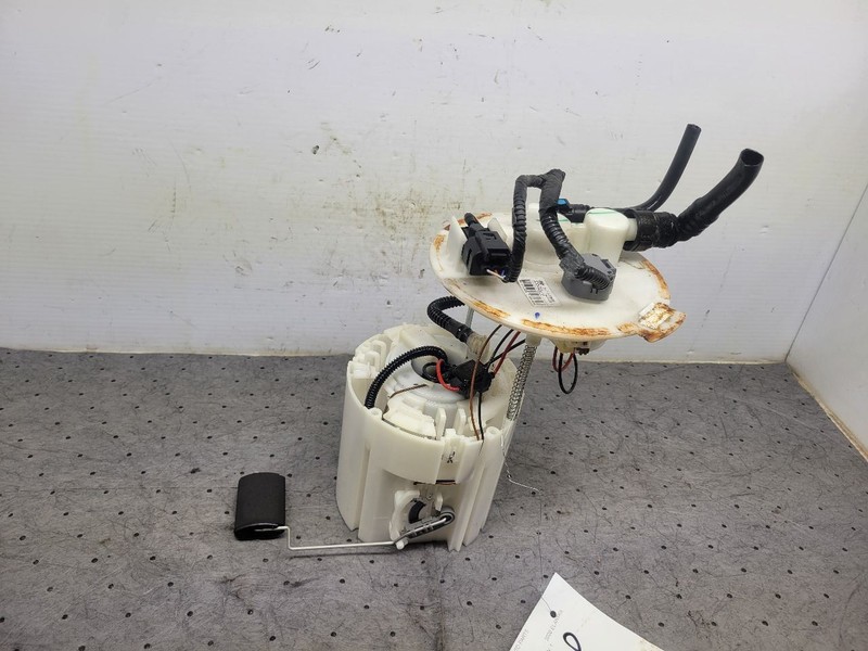 Fuel Pump Assembly Tank Mounted 2.0L Fits 19-24 FORTE 1758535