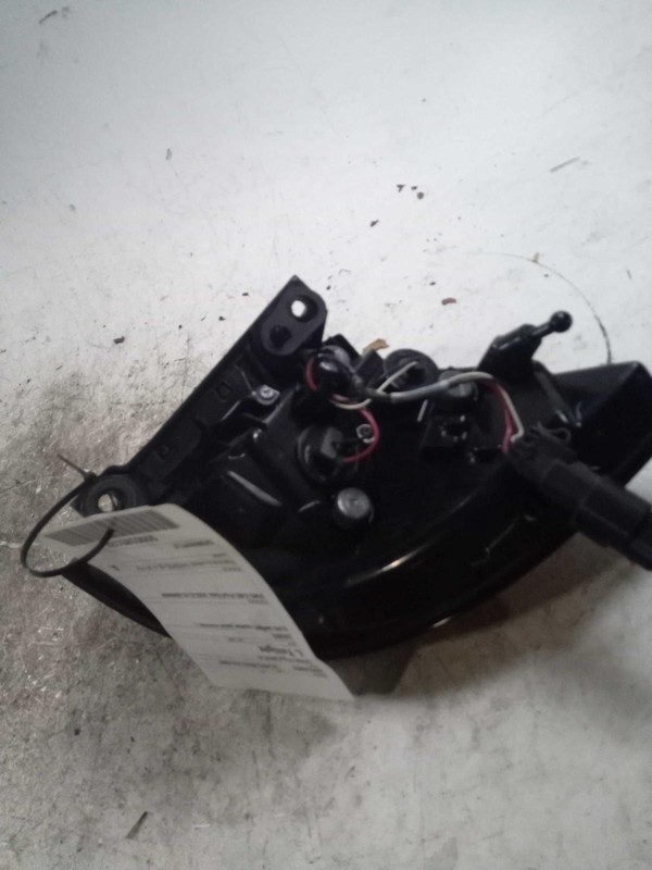 2020 Chrysler Pacifica Left Tail Light Assembly Black 112K Miles OEM Used
