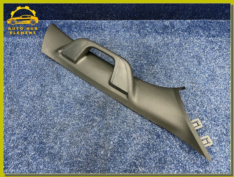 2019-2024 RAM 1500 Front Right A-Pillar Grab Handle Trim Panel OEM 6BN44TRMA