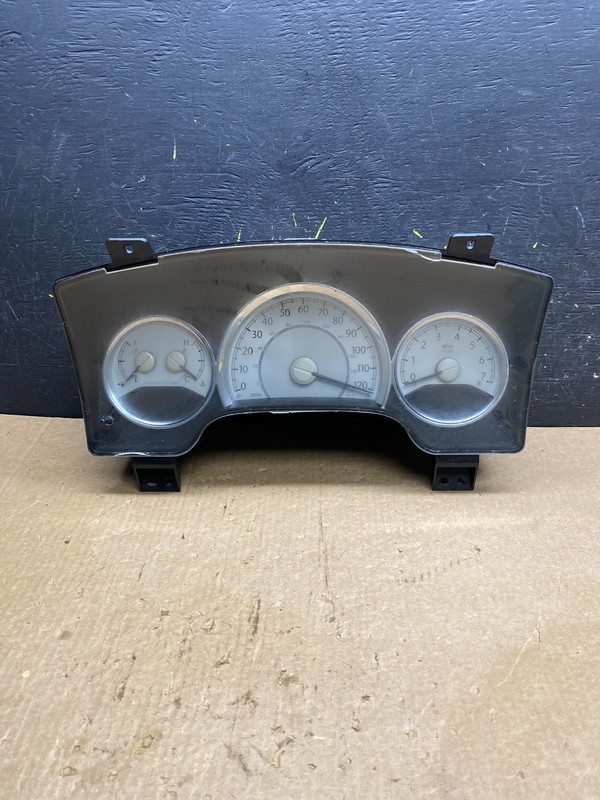 2007 2008 Chrysler Aspen Speedometer Cluster Gauge Z4391 DG