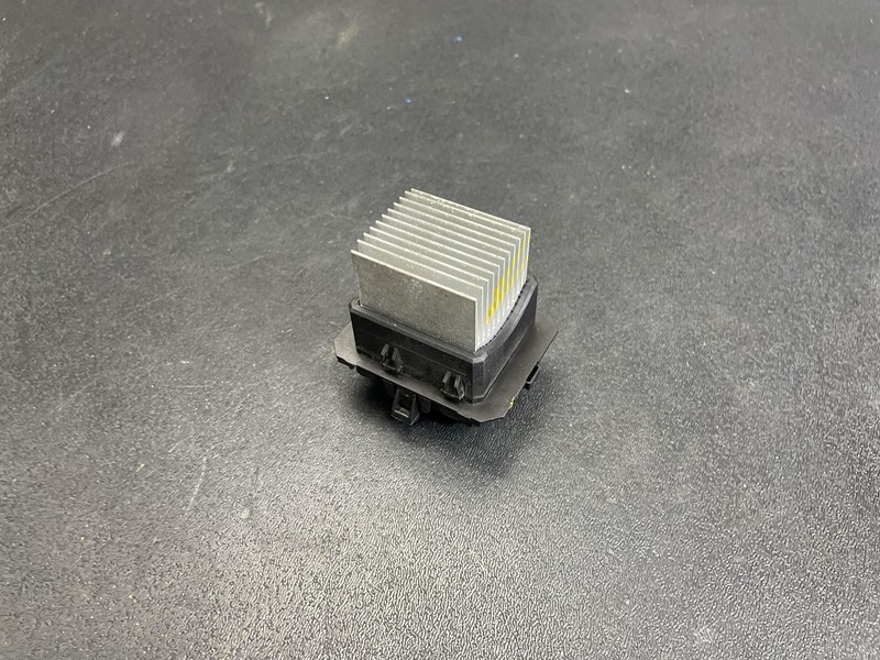 Blower Motor Resistor 2019 Nissan Sentra 27761-JE22A 2013 2014 2015 2016 - 2018