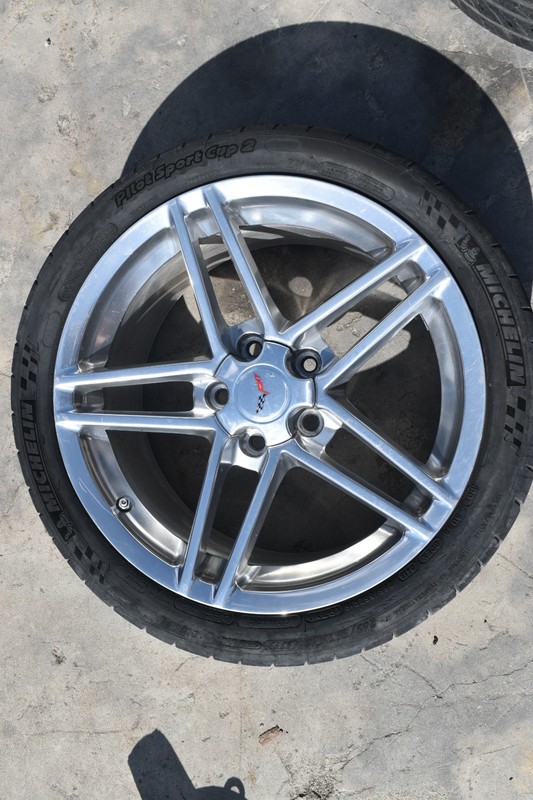 2006-2013 Chevrolet Corvette 18x9.5 Wheel Rim OEM Factory 9594354 FRONT