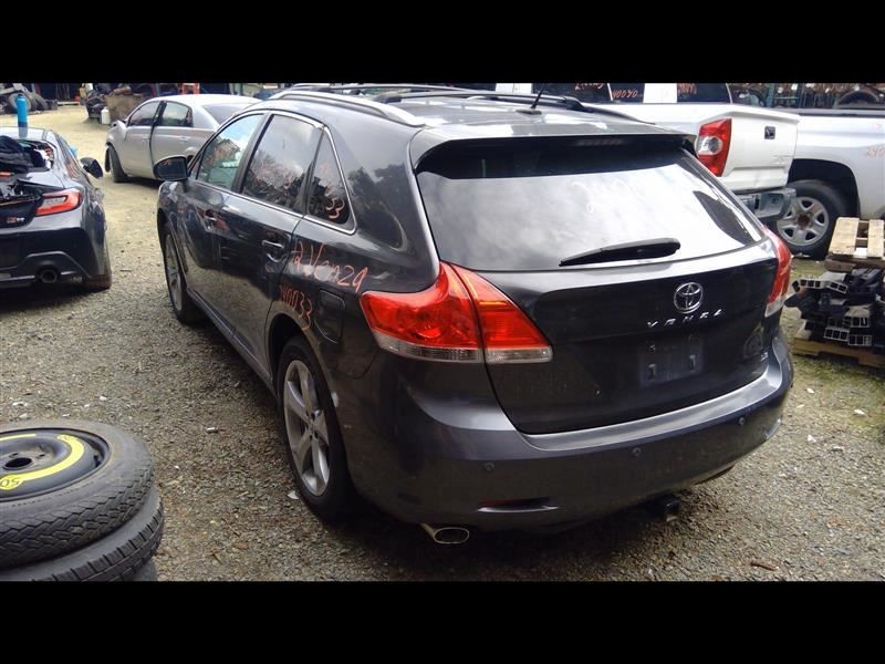 09-16 TOYOTA VENZA LE REAR BUMPER ASSEMBLY GRY-1G3 SCRATCHES