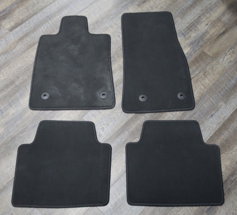 2016-2019 Cadillac CTS-V Sedan Front & Rear Carpet Floor Mats Black OEM