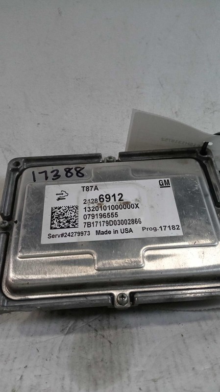 2017 Chevrolet Express 2500 Van Engine Control Module ECM 24000463 OEM Used