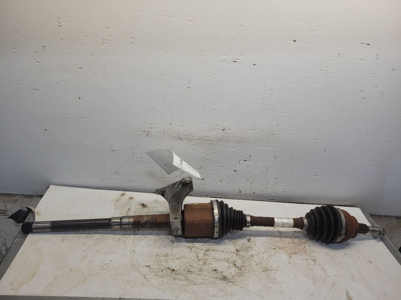 Passenger Right Axle Shaft Front 1.5L 4WD Fits 13-19 ESCAPE 1650319
