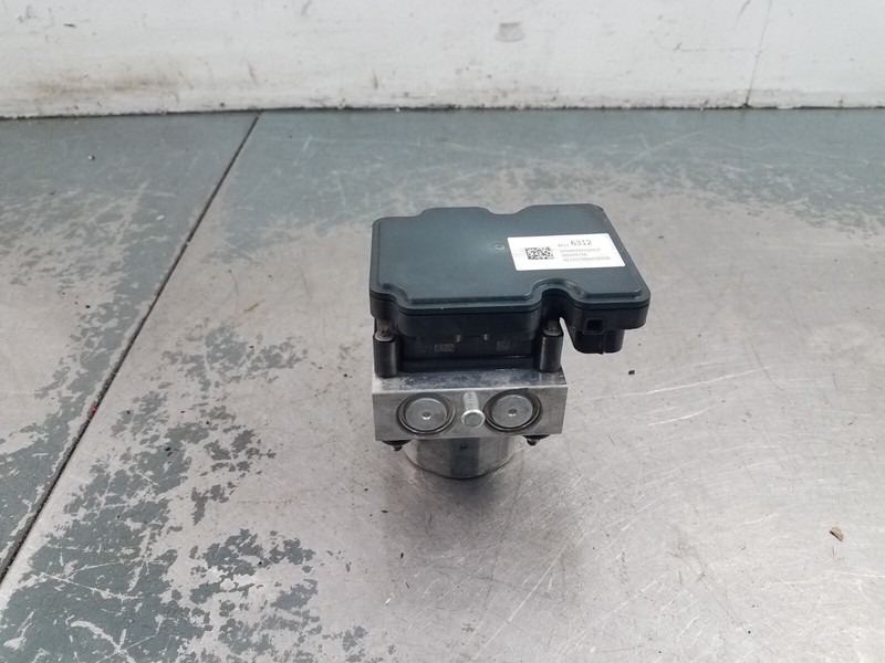 2017 Chevy Corvette C7 Grand Sport ABS Brake Pump Module #5772 V10