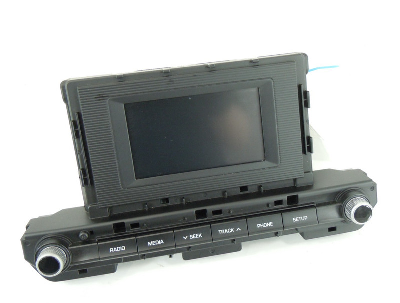 19 20 Hyundai Elantra AM FM Radio CD Disc Player Receiver 5" Display US Mkt OEM