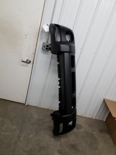 Front Bumper Textured Finish Fits 02-04 LIBERTY 239085