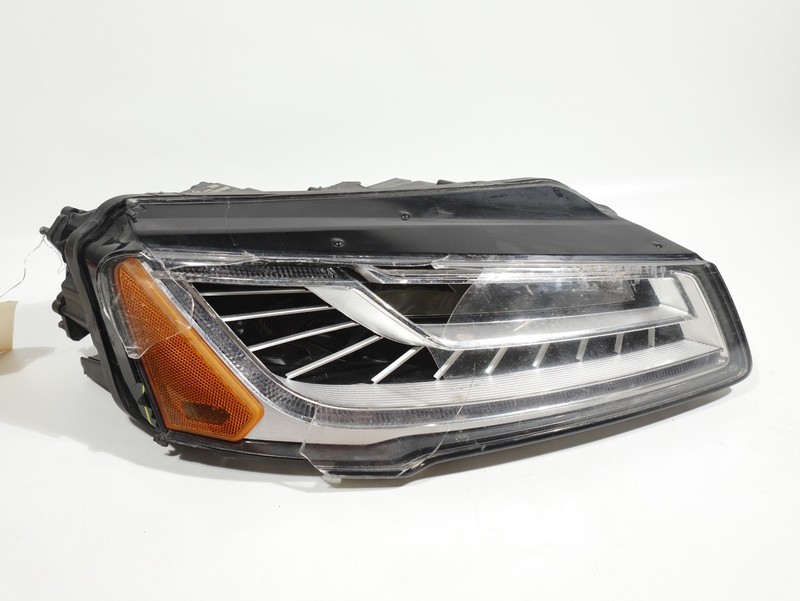 2015-2018 Audi A8L Quattro A8 S8 D4 Facelift RIGHT RH LED Headlight OEM DAMAGED