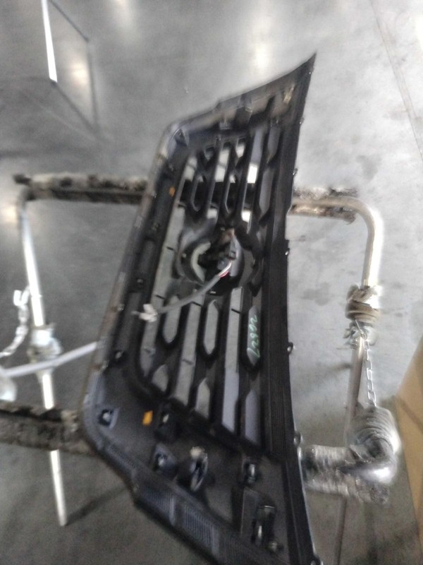 2017 Nissan Pathfinder OEM Grey Front Grille Assembly, Used, 113k Miles