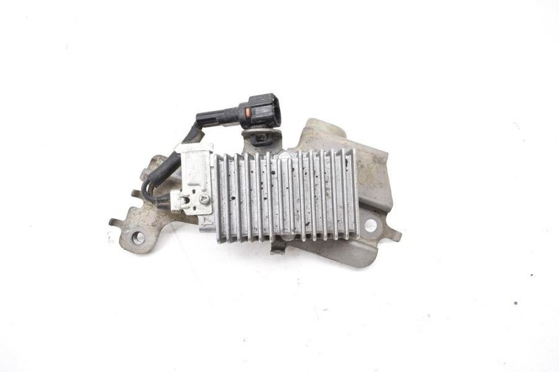 2010-2011 LEXUS IS250 CONVERTIBLE 2.5L FUEL PUMP RESISTOR 23080-31040