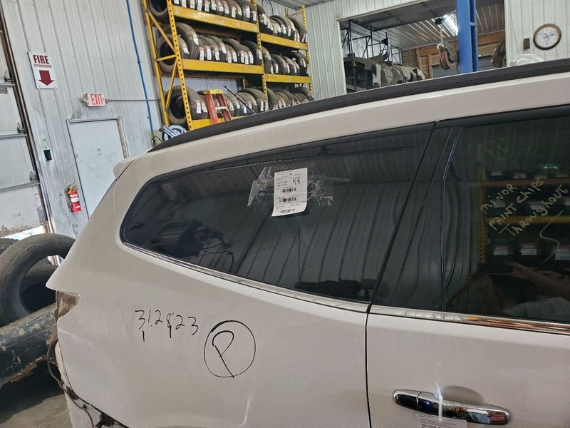 Passenger Right Quarter Glass Premier Fits 09-17 TRAVERSE 299998