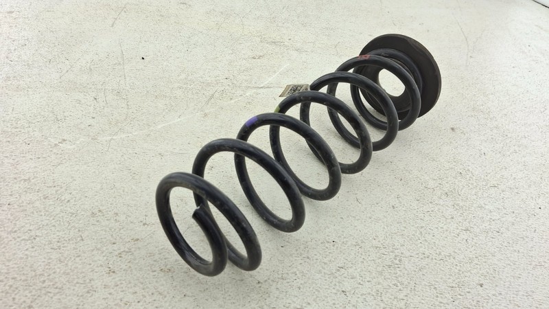 2019 - 2025 KIA SOUL 2.0L REAR SUSPENSION RIGHT OR LEFT SIDE COIL SPRING OEM