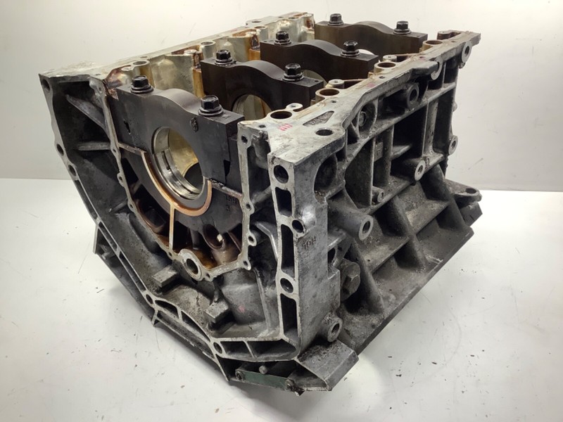 05-06 Honda Odyssey V6 3.5 Engine Block J35A6 OEM