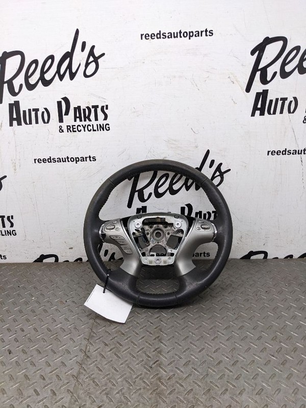 2015 - 2024 NISSAN MURANO STEERING WHEEL W/ SWITCH BUTTON OEM 1165775