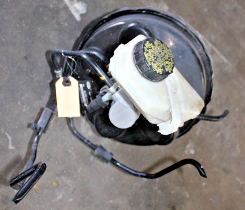 2012-2015 Range Rover Evoque Power Brake Booster BJ322B195AC OEM