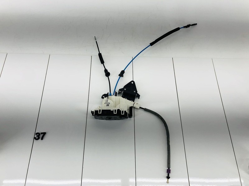 12-14 MERCEDES BENZ C300 W204 REAR RIGHT SIDE DOOR LOCK LATCH ACTUATOR OEM