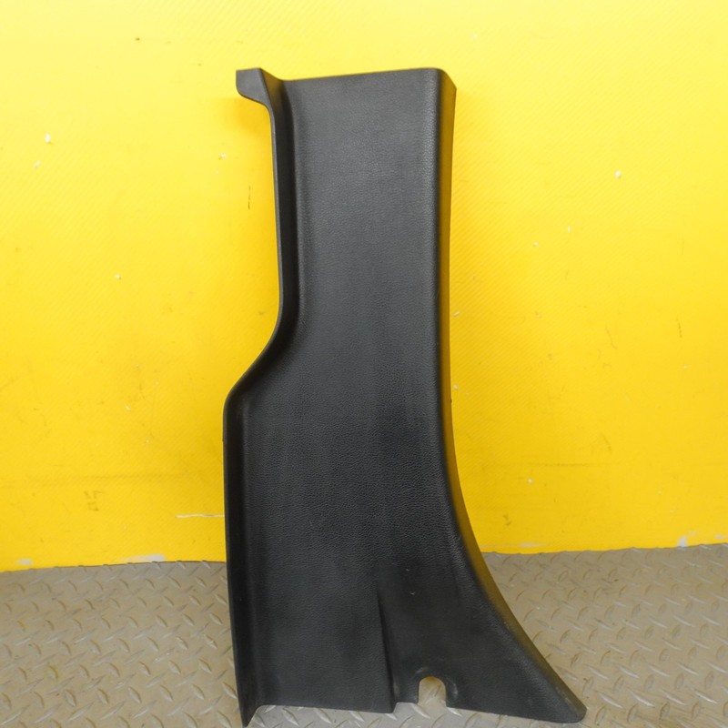 2013-2019 DODGE RAM 1500 LEFT REAR C PILLAR TRIM PANEL OEM 1EB81TRMAA