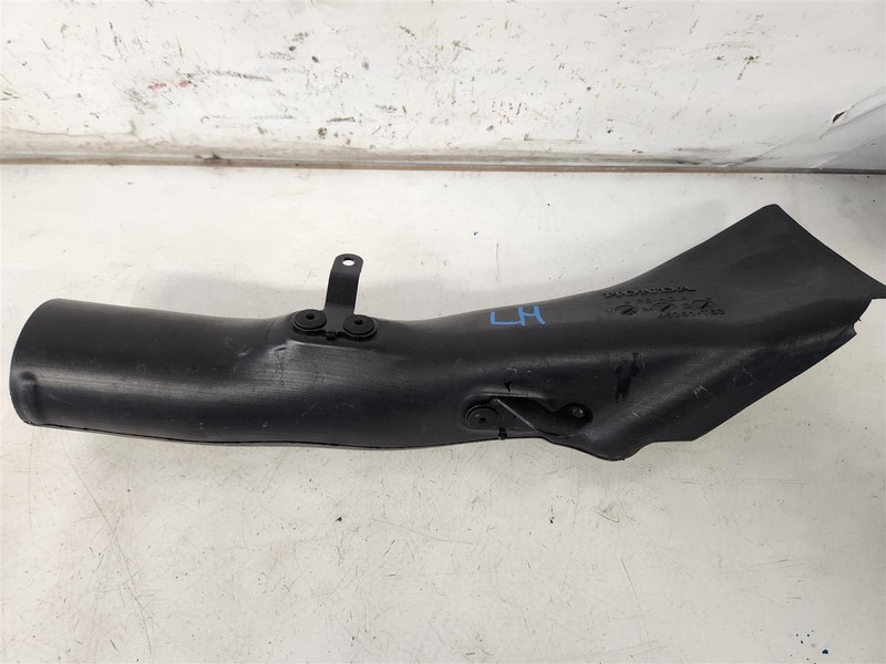 2023-2025 Honda Civic Type-R Brake Cooling Air In Duct 45261-T60-A01