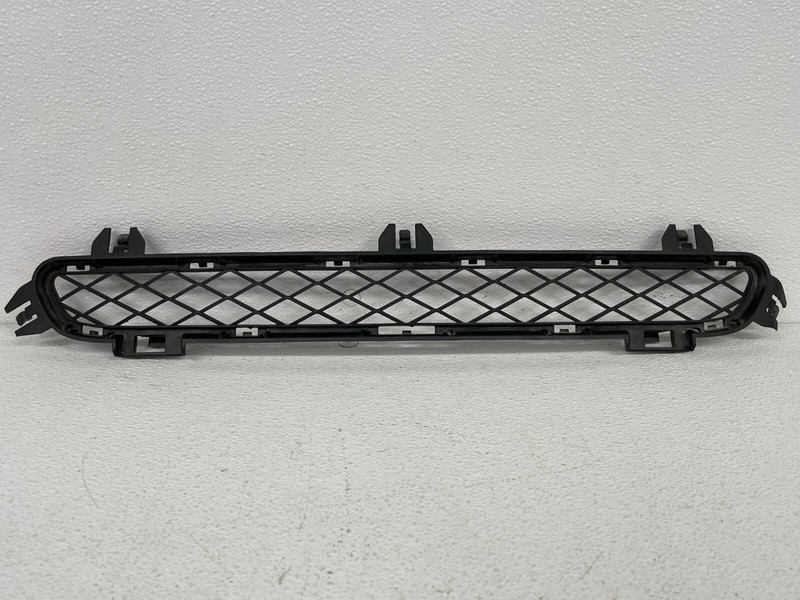 ⭐2011-2014 BMW X3 F25 FRONT BUMPER COVER CENTER GRILLE TRIM ASSEMBLY OEM LOT2300