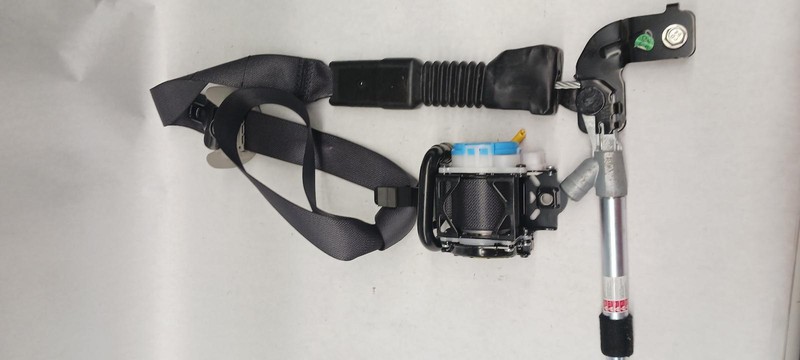 2016 KIA SOUL Front Seat Belt passenger retractor OEM 15 16 17 18 19