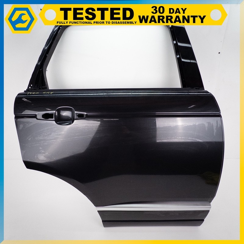 13-22 RANGE ROVER L405 REAR RIGHT PASSENGER SIDE DOOR PANEL SHELL BLACK OEM
