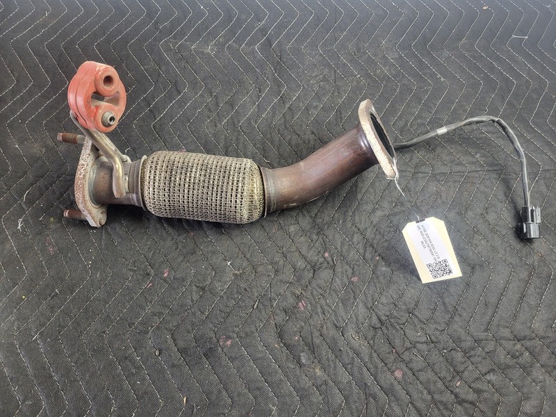 Used Oem Kia Front Exhaust Manifold Muffler Downpipe Pipe 2020-2025 Soul 2.0L