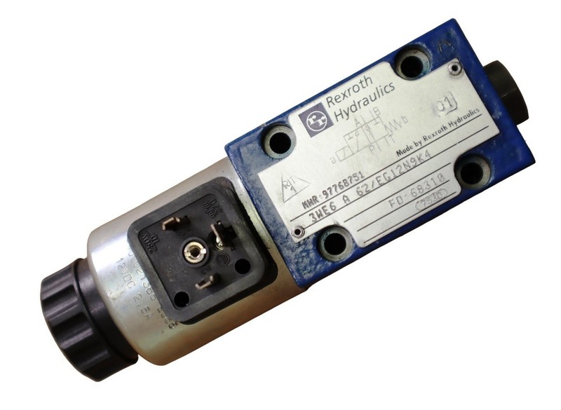 KOMATSU PC12R PC15R 845510000 97768751 Rexroth Hydraulic Pump Valve OEM Factory