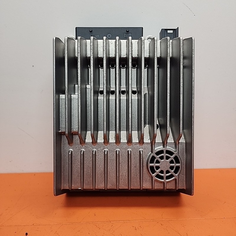 2048700394 | 08 - 2014 MERCEDES E350 E550 C300 C350 HARMAN BECKER AMPLIFIER OEM